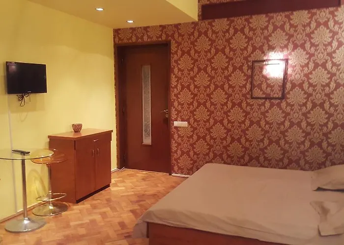 Hospitality Centrum- River Бухарест